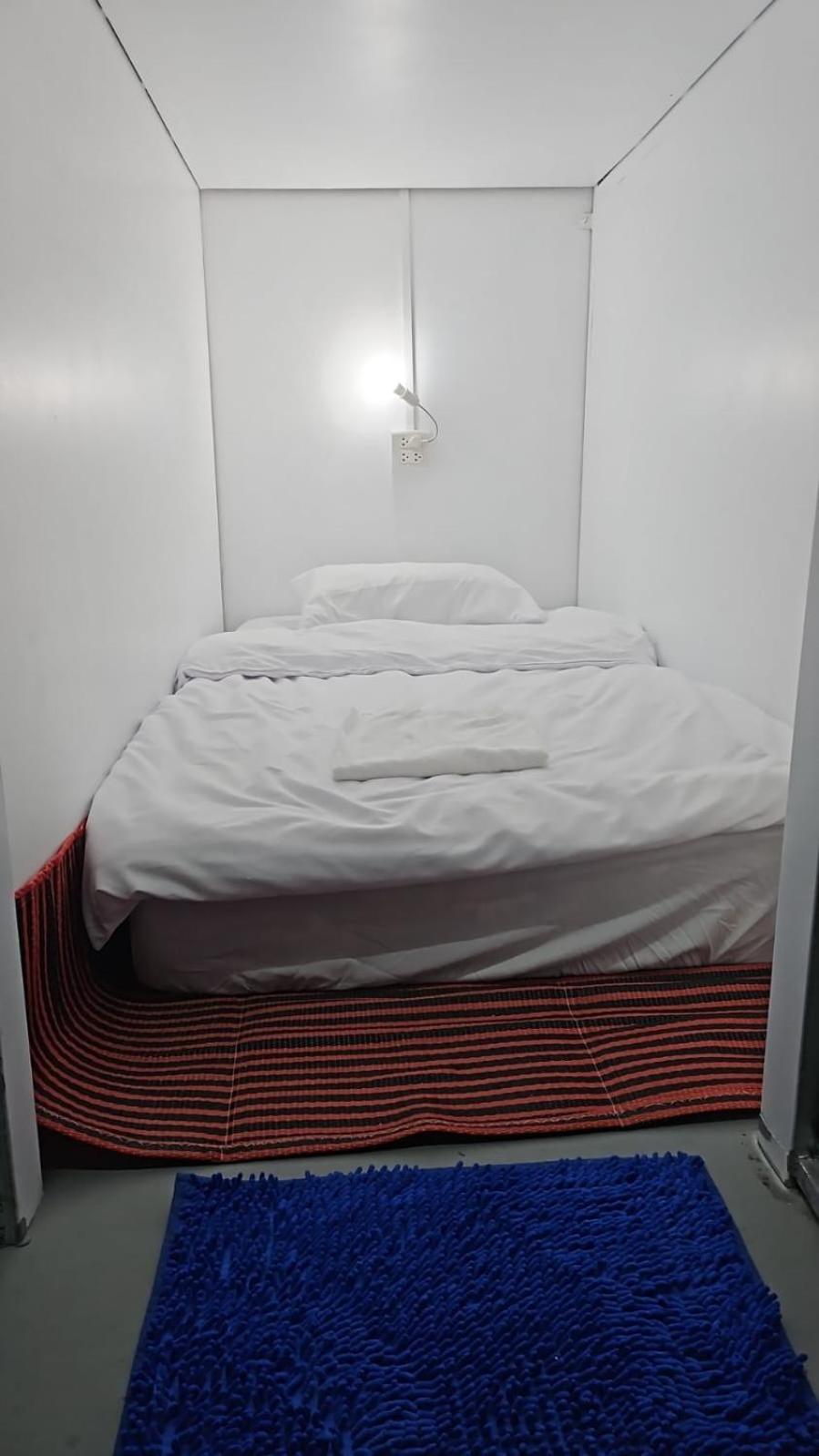 Kai Lions International Capsule Hostel Pakse Dış mekan fotoğraf