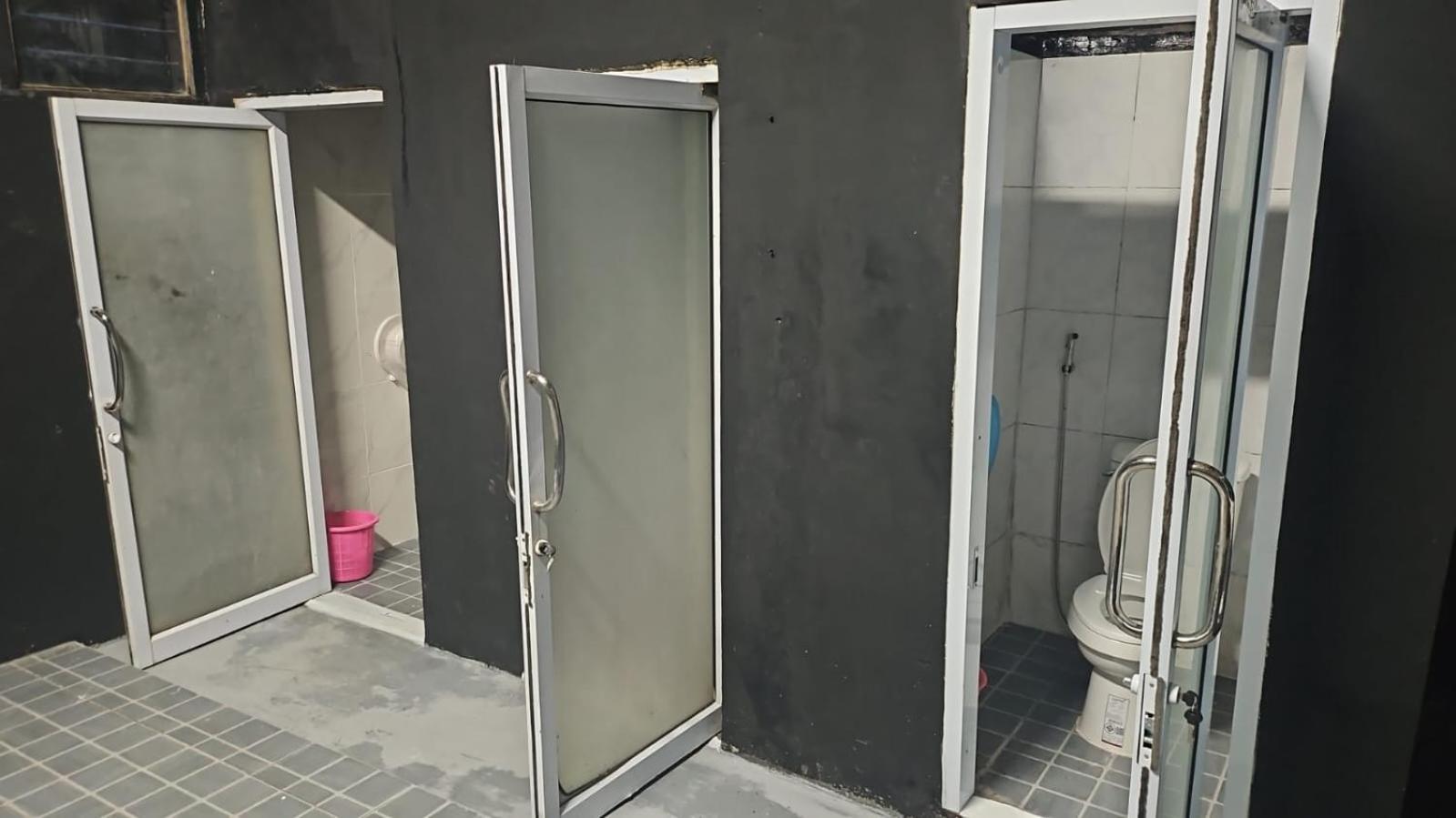 Kai Lions International Capsule Hostel Pakse Dış mekan fotoğraf